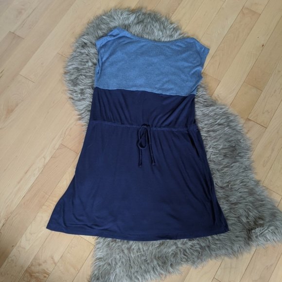 Gap - Short Sleeve Dress sz xs - Picture 1 of 6